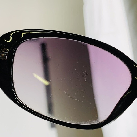 Lulu Guinness Sunglasses mod. Bettie L505 Black Oval + Case main image 6